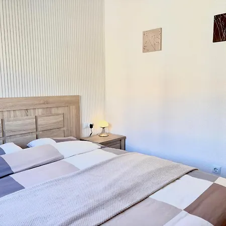 Playa La Mata Apartamento *